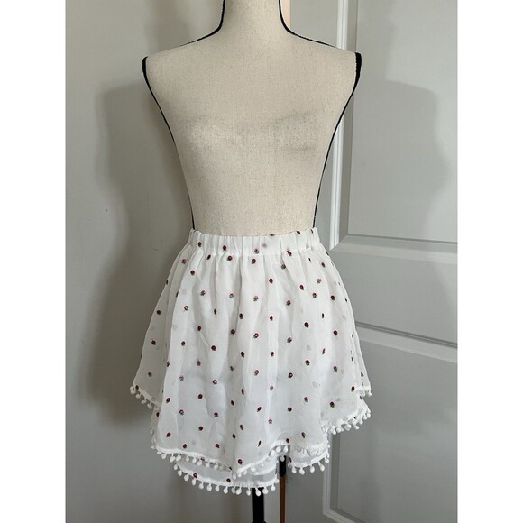 NWT Revolve Majorelle White Mini Skirt Embroidered Roses X-Small - Picture 1 of 7
